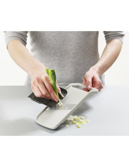 JOSEPH JOSEPH DUO MANDOLINA CON ACCESORIAO DE AGARRE MULTIPLE