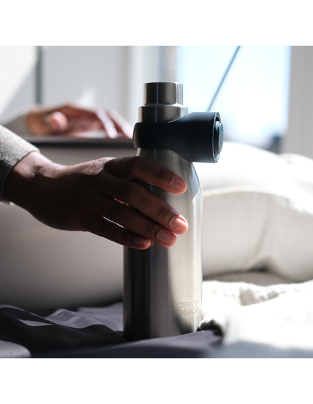 JOSEPH JOSEPH BOTELLA AGUA AISLADA AL VACIO 500ML ANTRACITA