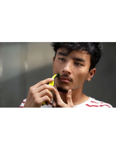 AFEITADORA PERFILADORA PHILIPS ONE...